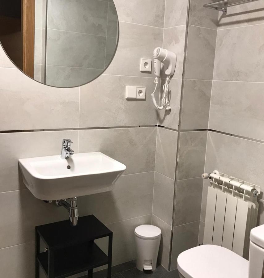 Hotel Baltico 2 Estrellas Luarca Kültér fotó