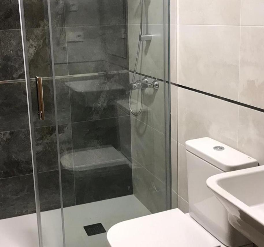 Hotel Baltico 2 Estrellas Luarca Kültér fotó